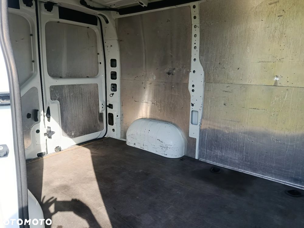 Renault Master - 6