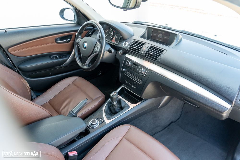 BMW 118 d DPF Edition Sport - 23