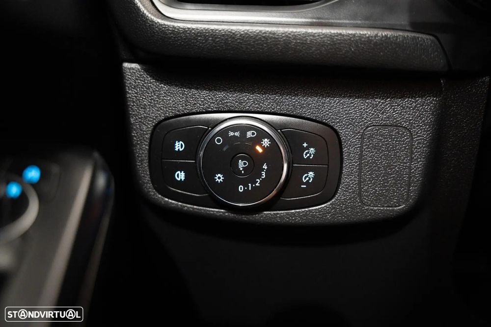 Ford Focus SW 1.0 EcoBoost MHEV ST-Line - 13