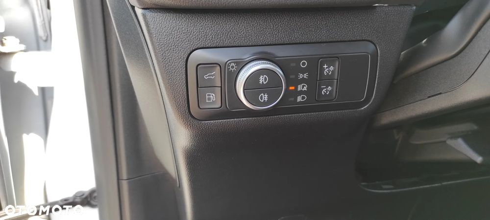 Ford Kuga 2.5P PHEV FWD Titanium - 21