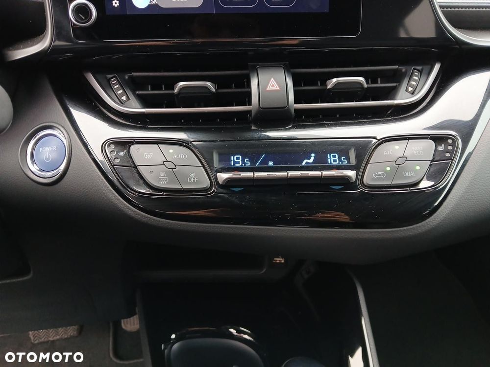 Toyota C-HR 1.8 Hybrid Style - 32