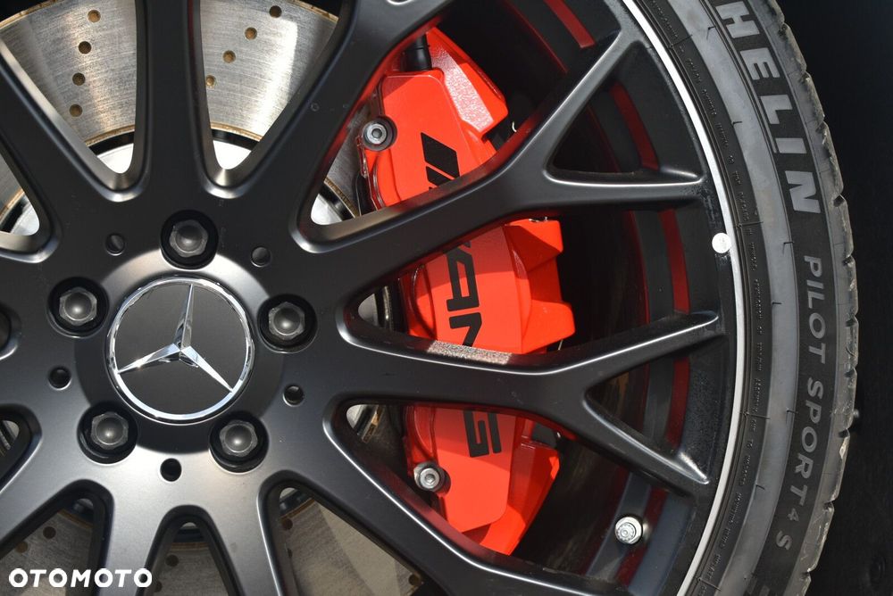Mercedes-Benz SL AMG 55 4-Matic+ - 15
