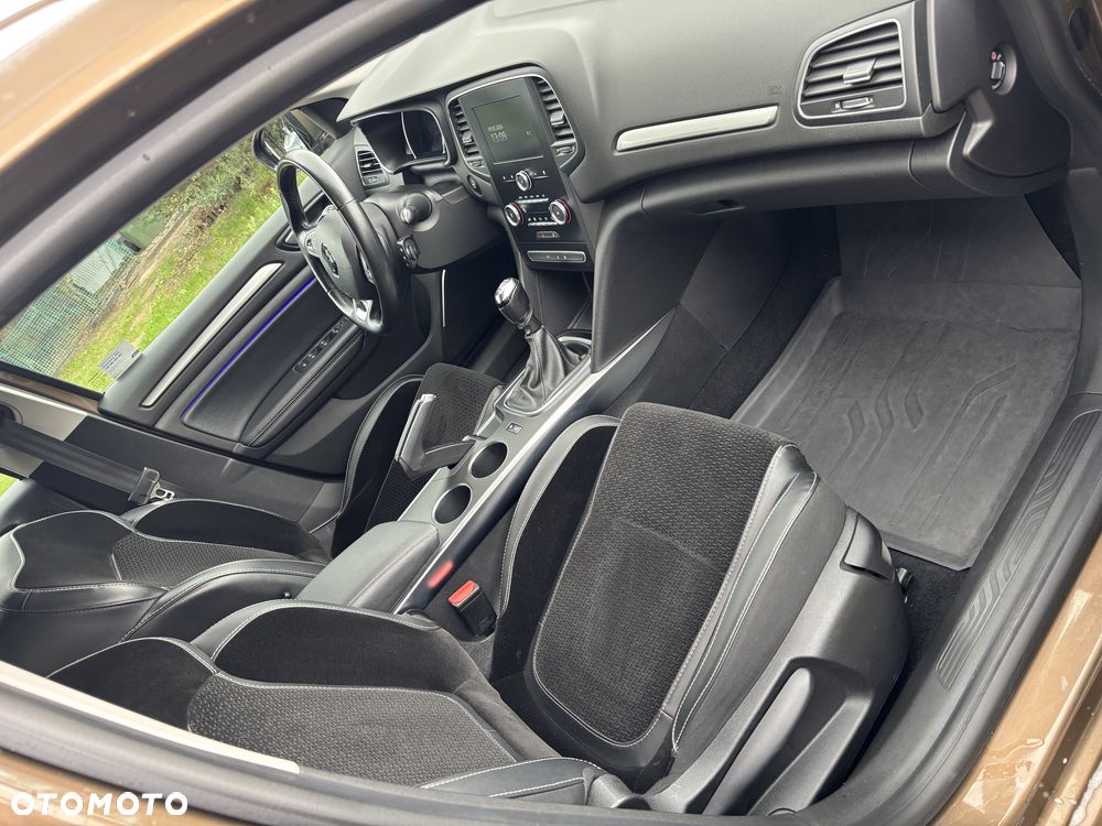 Renault Megane - 5