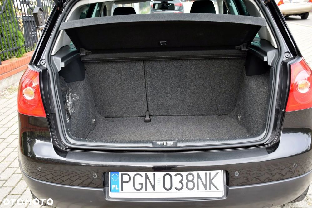 Volkswagen Golf 1.6 United - 15