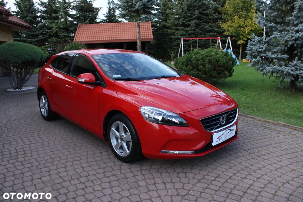 Volvo V40 D2 Momentum - 10