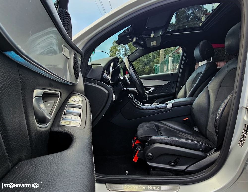 Mercedes-Benz GLC 220 d 4Matic 9G-TRONIC AMG Line - 29