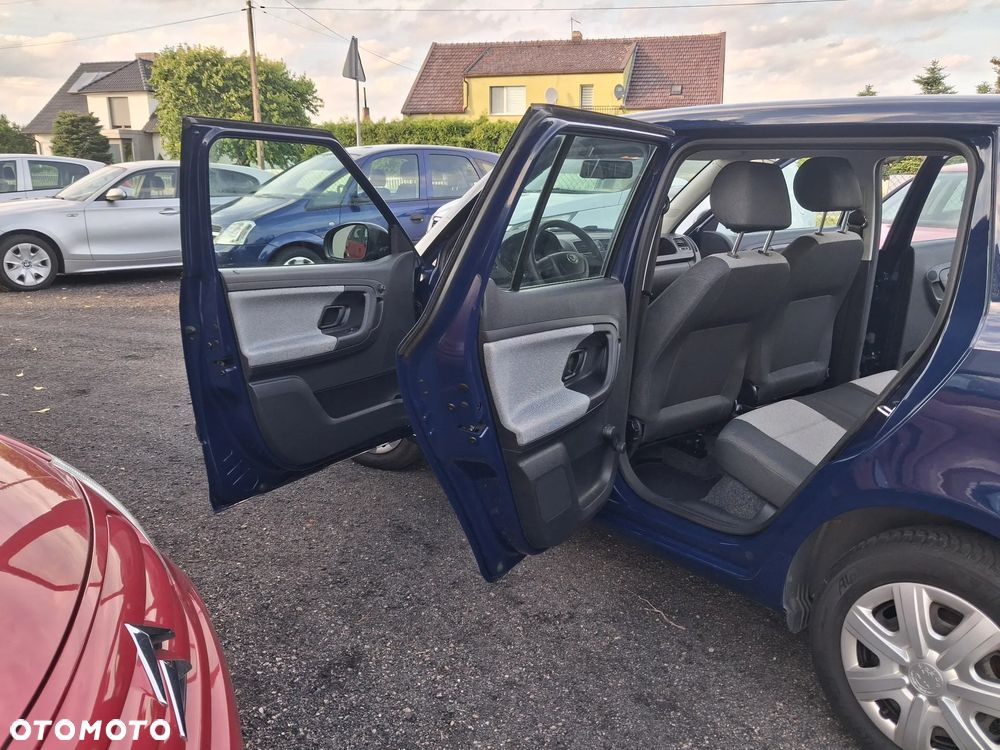 Skoda Fabia 1.2 HTP Active - 15