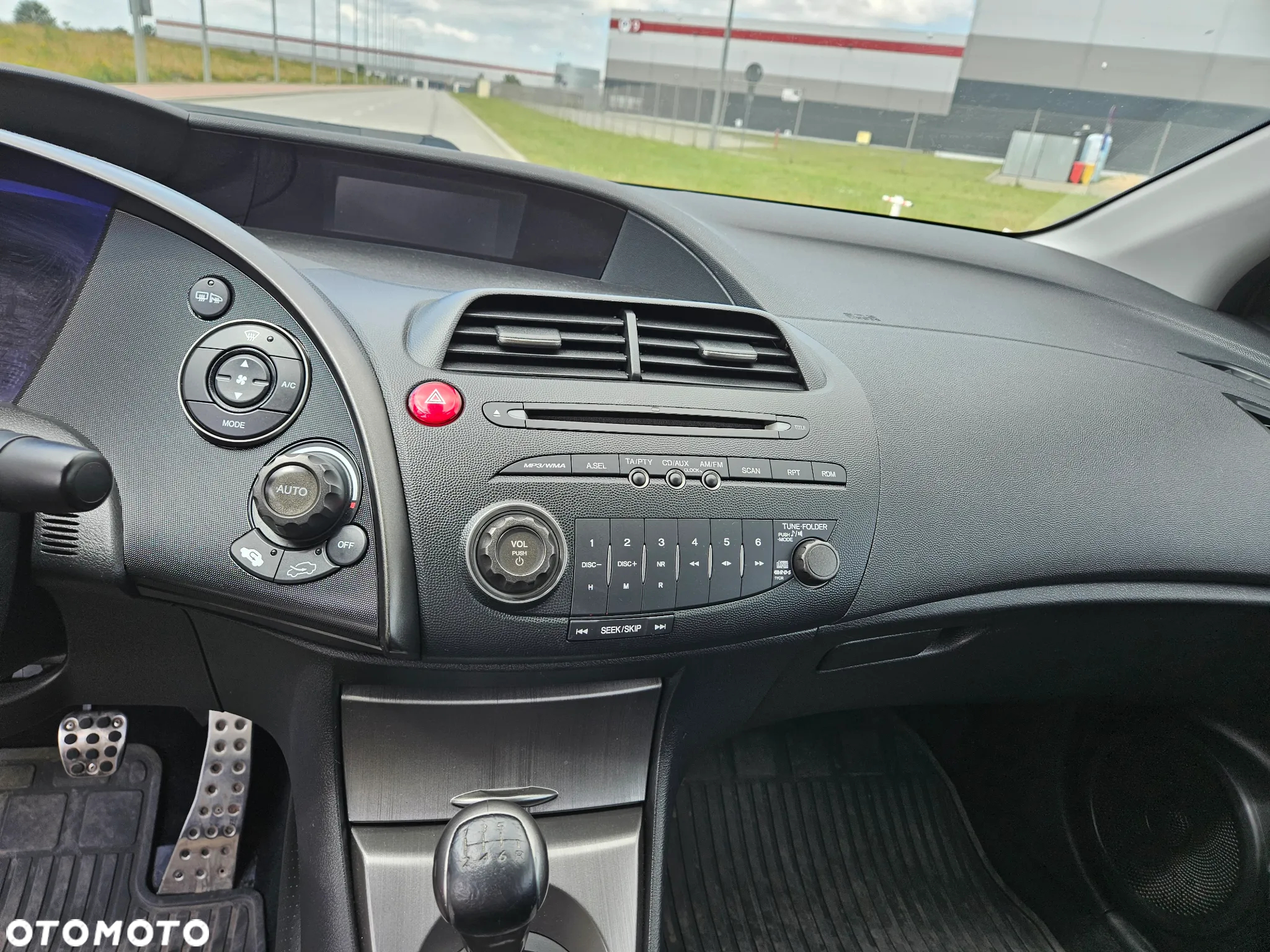 Honda Civic 1.8i-VTEC Sport - 16
