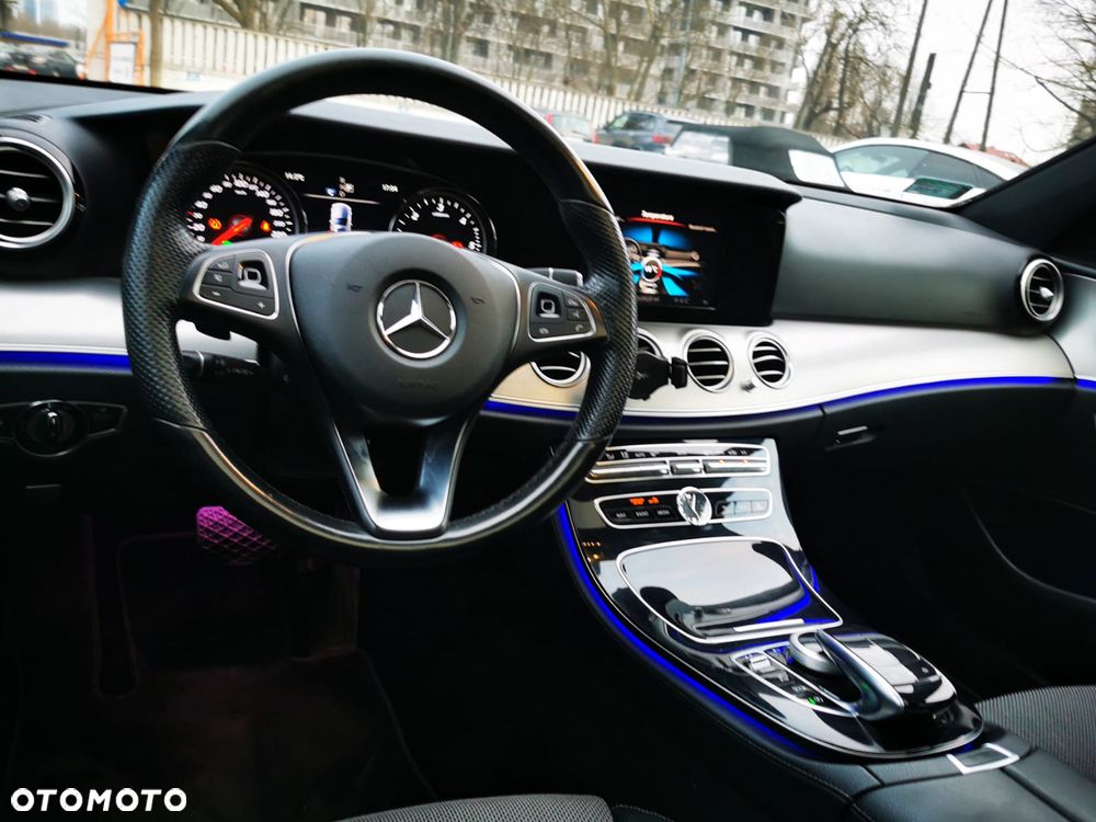 Mercedes-Benz Klasa E - 8