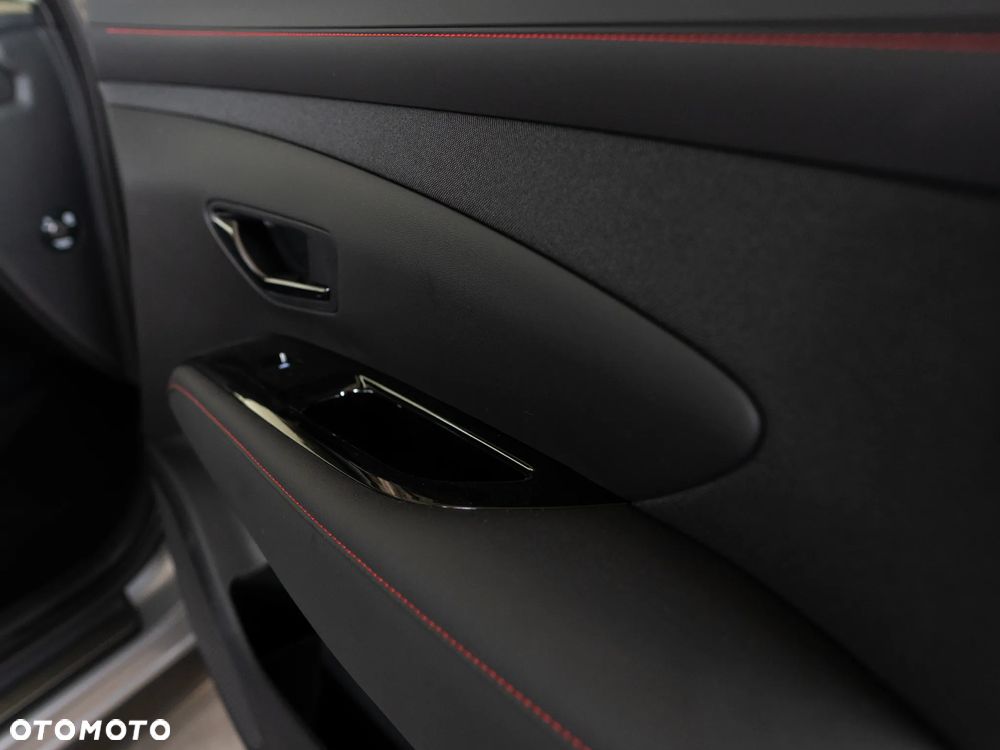 Hyundai Tucson 1.6 T-GDi 48V N-Line 2WD DCT - 25