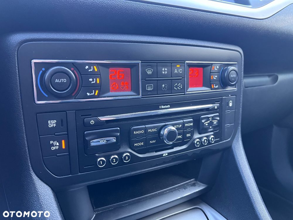 Citroën C5 2.0 HDi Confort Equilibre Navi - 38