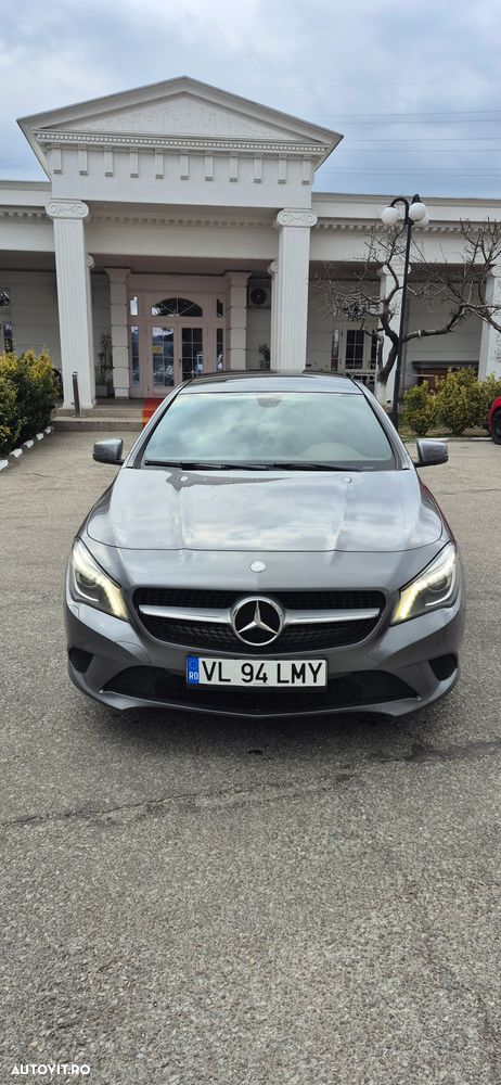Mercedes-Benz CLA - 12