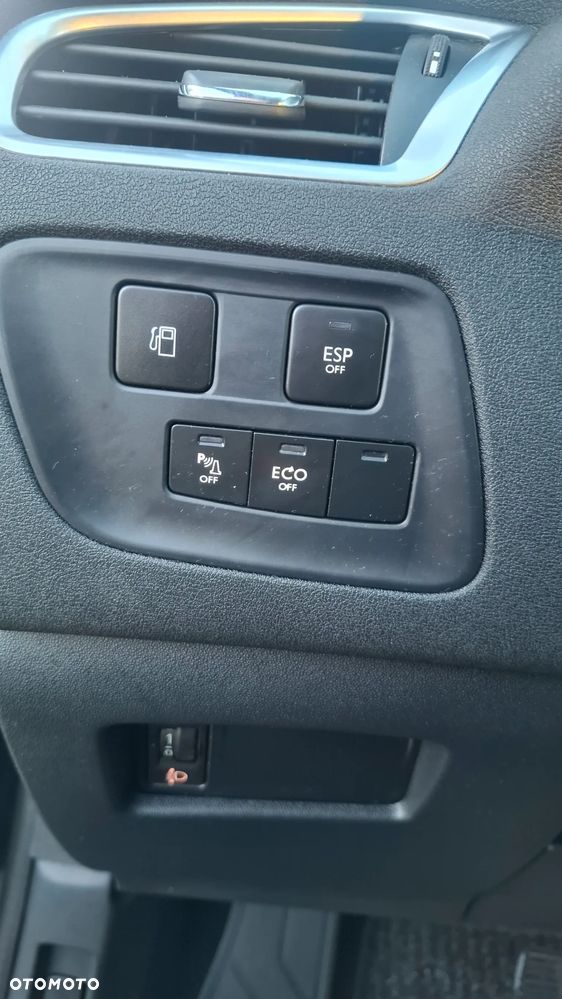 Citroën C4 e-HDi 115 ETG6 Exclusive - 21