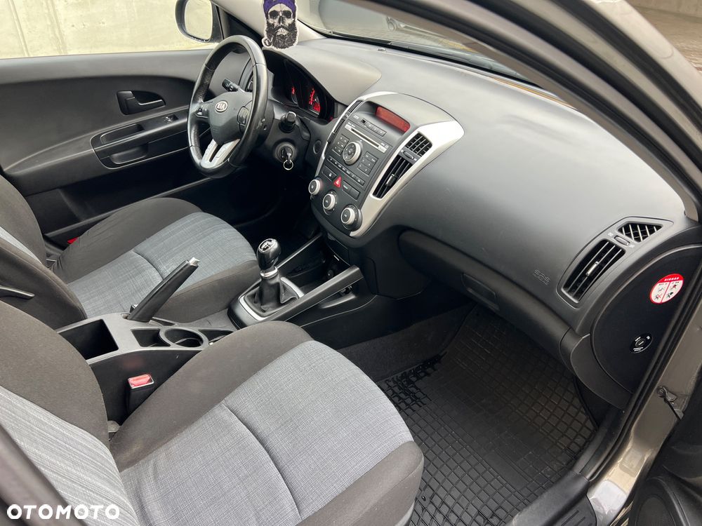 Kia Ceed 1.4 CVVT ISG Vision - 7