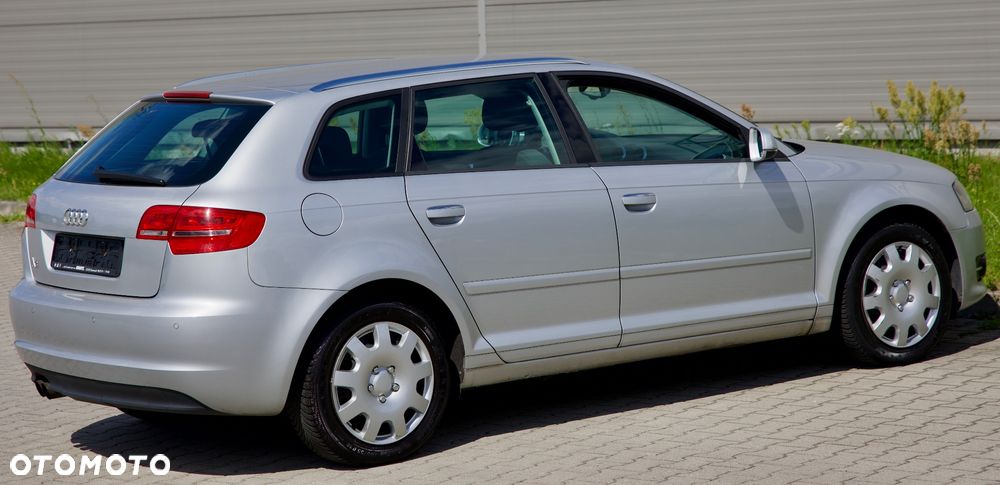 Audi A3 Sportback 2.0 TFSI Attraction - 16