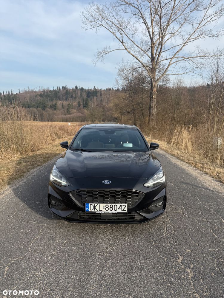 Ford Focus 1.5 EcoBoost ST-Line - 1