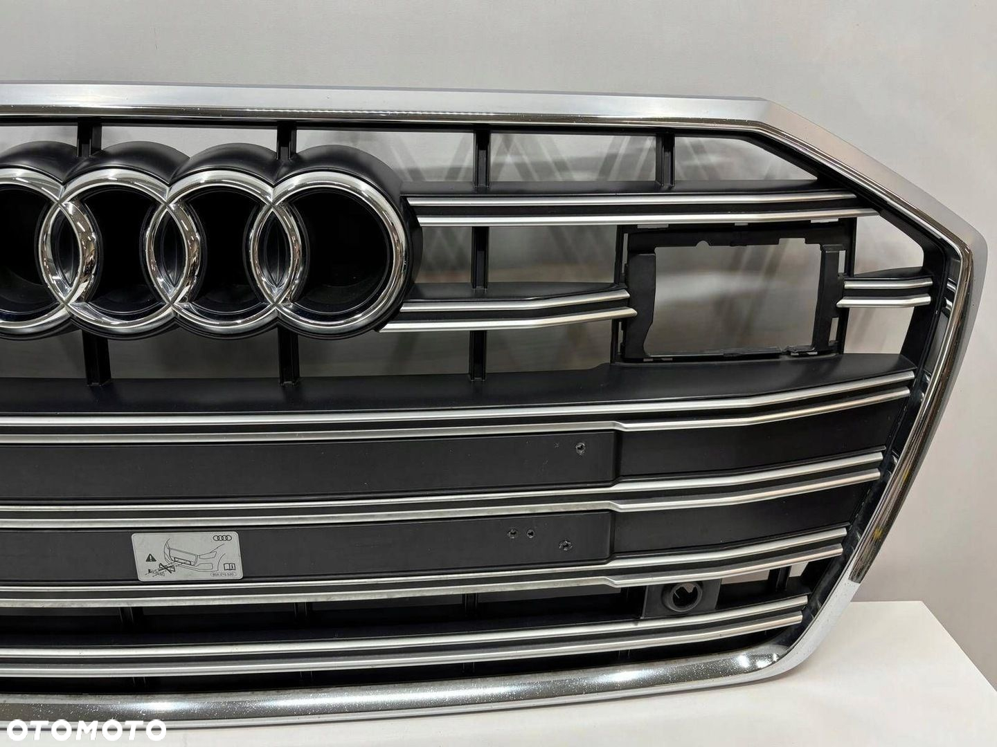 Audi S6 C8 4K Grill Atrapa Zderzaka 4K0853651E - 4