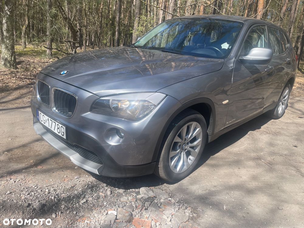 BMW X1 sDrive18d xLine - 12