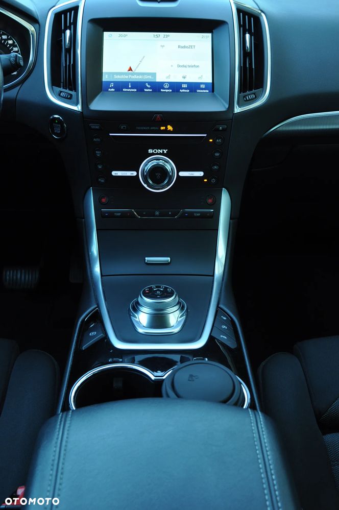 Ford S-Max 2.0 EcoBlue Titanium - 24