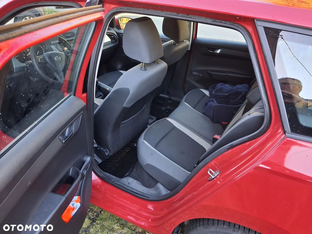 Skoda Fabia - 6