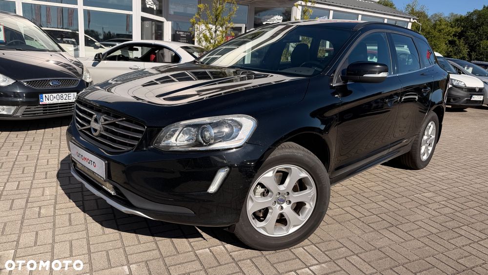 Volvo XC 60 D4 AWD Momentum - 4
