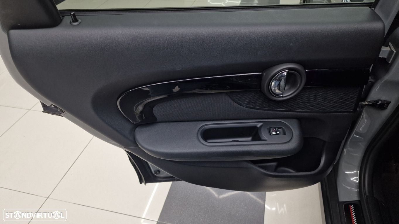 MINI Clubman One D Sport Edition Auto - 44