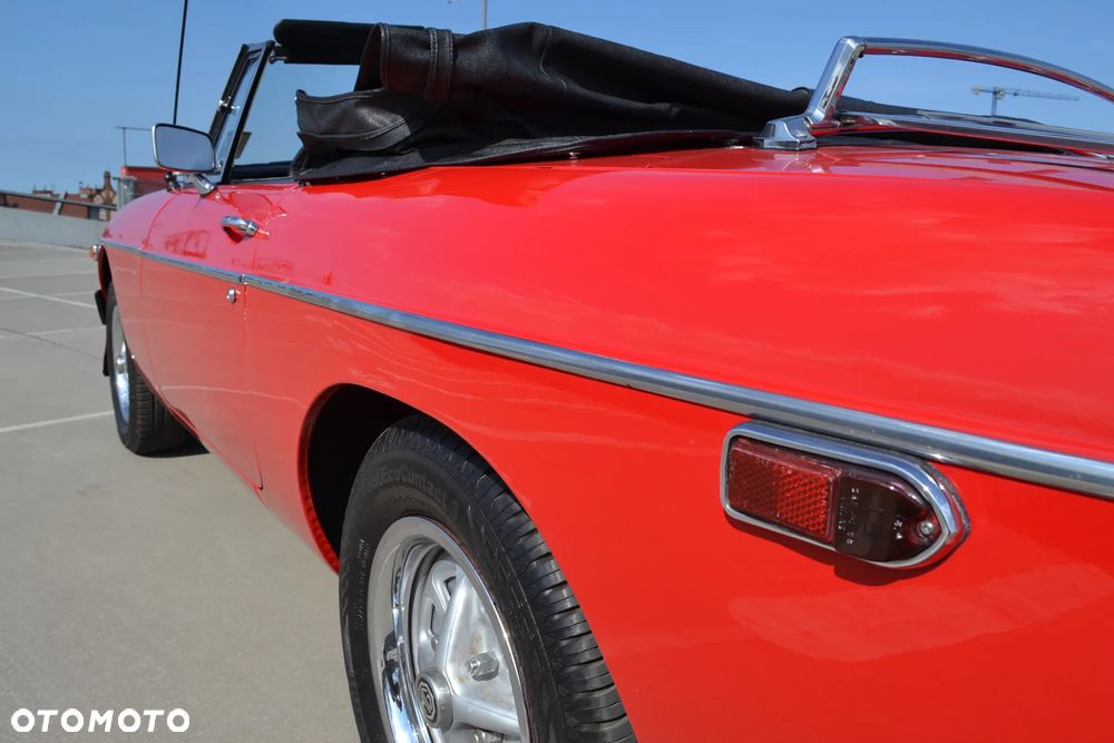 MG MGB - 26