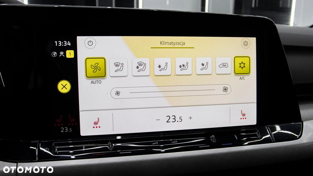 Volkswagen Golf Variant 1.5 TSI EVO Life - 25