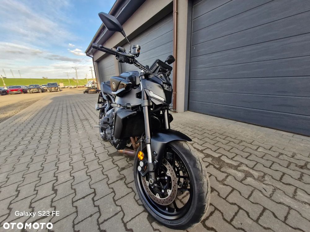 Yamaha MT - 2