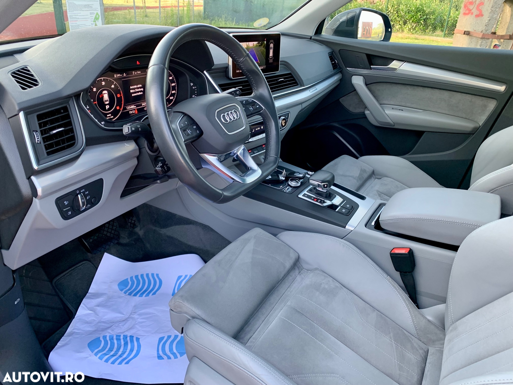 Audi Q5 2.0 40 TDI quattro S tronic Design - 16