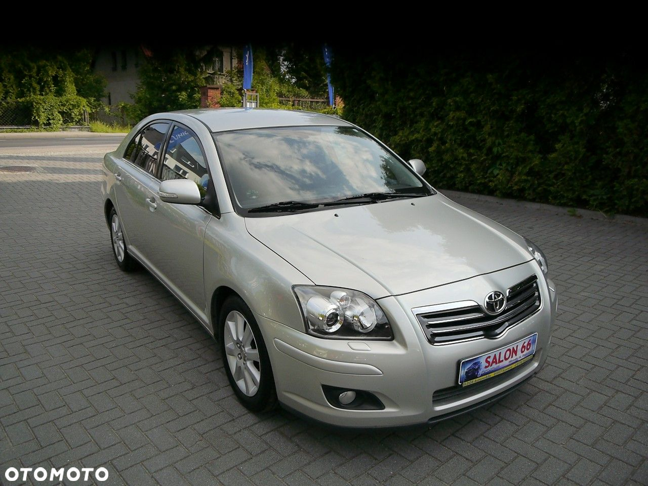 Toyota Avensis 1.8 VVT-i Sol - 3