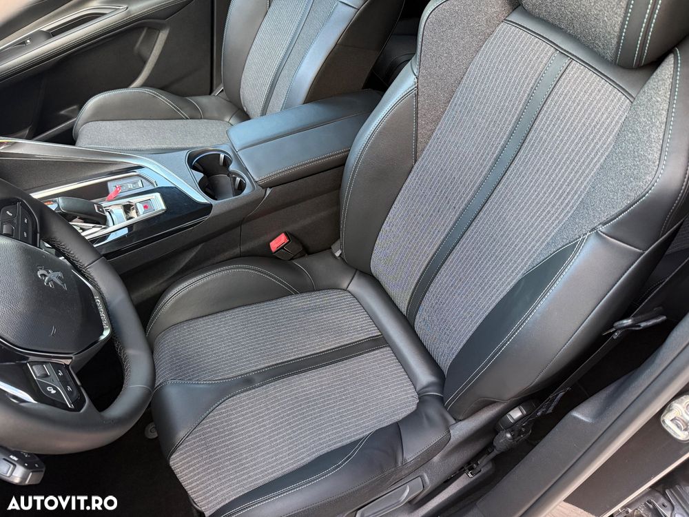 Peugeot 3008 BlueHDi 130 Stop & Start EAT8 Allure - 33