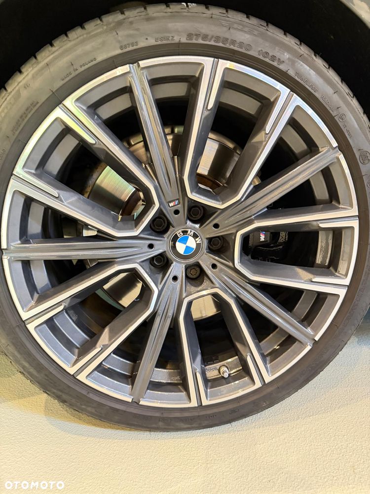 BMW Seria 7 750i xDrive - 12