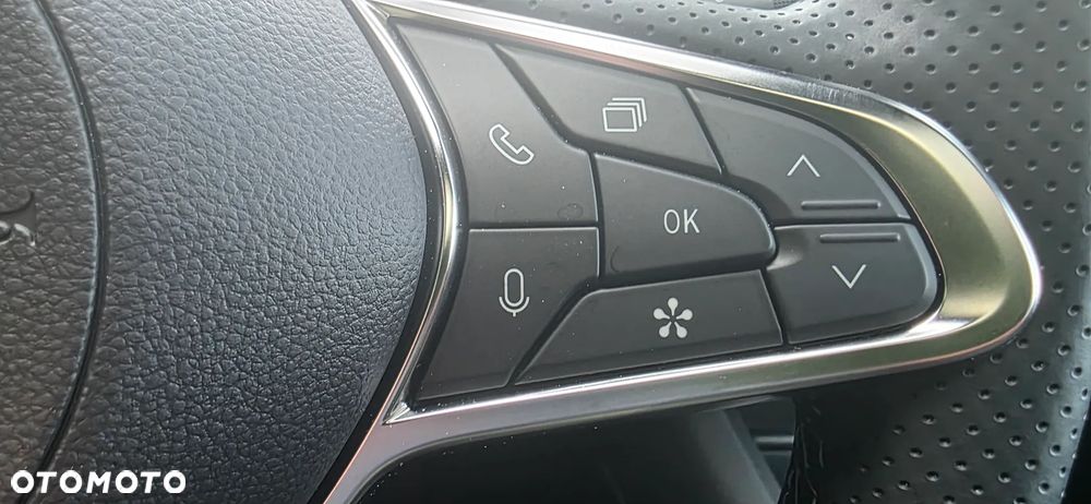 Mitsubishi Grandis - 24