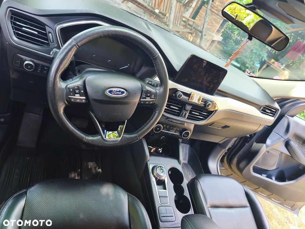 Ford Kuga 1.5 EcoBoost AWD Trend ASS - 3
