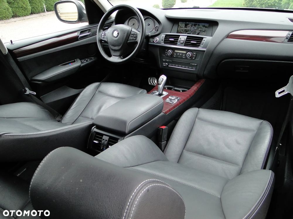 BMW X3 xDrive28i xLine sport - 24