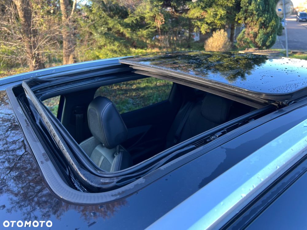 Peugeot 3008 2.0 HDi Premium+ - 21