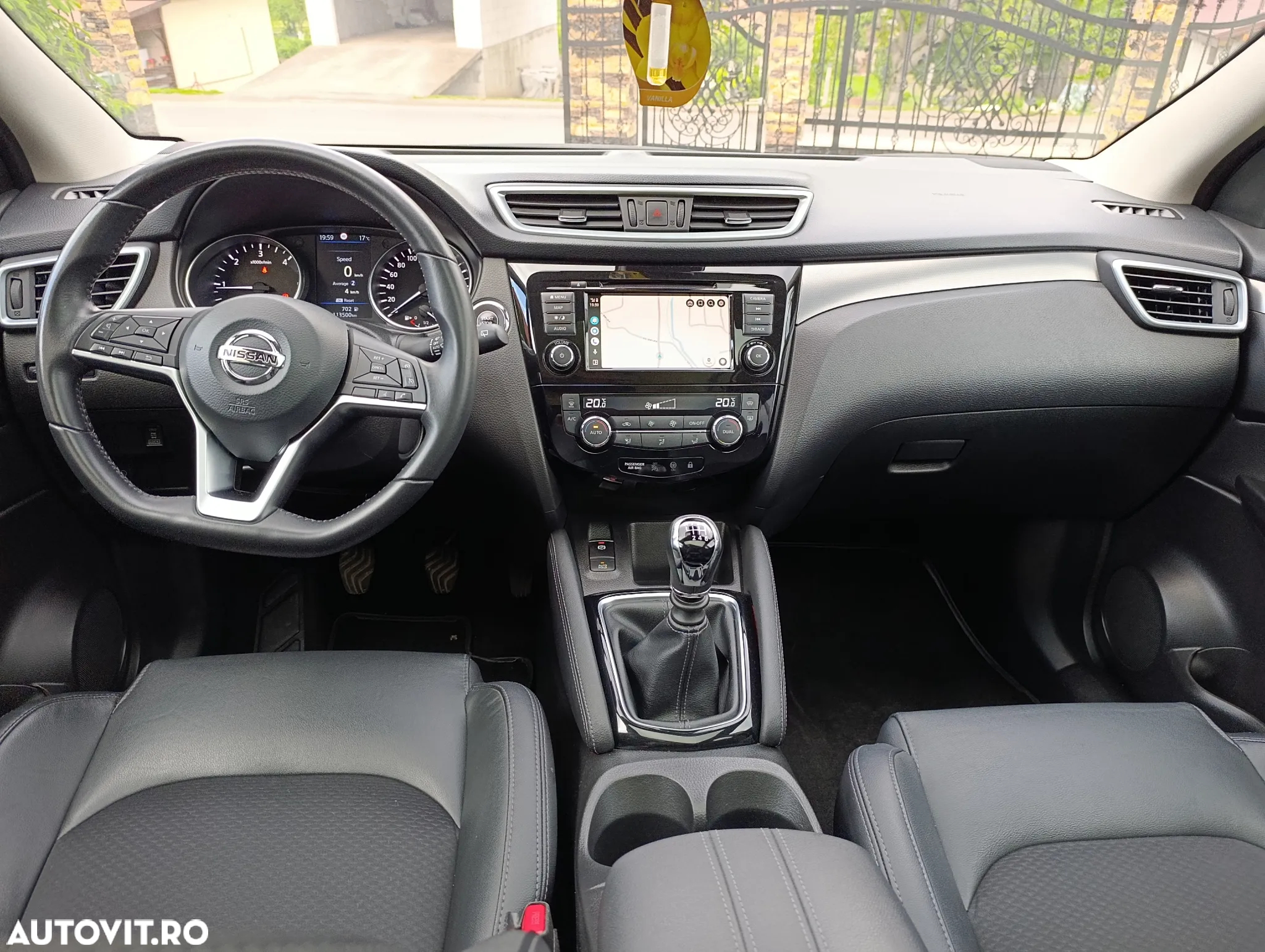 Nissan Qashqai 1.7D 150CP ALL MODE 4X4-I Tekna - 11