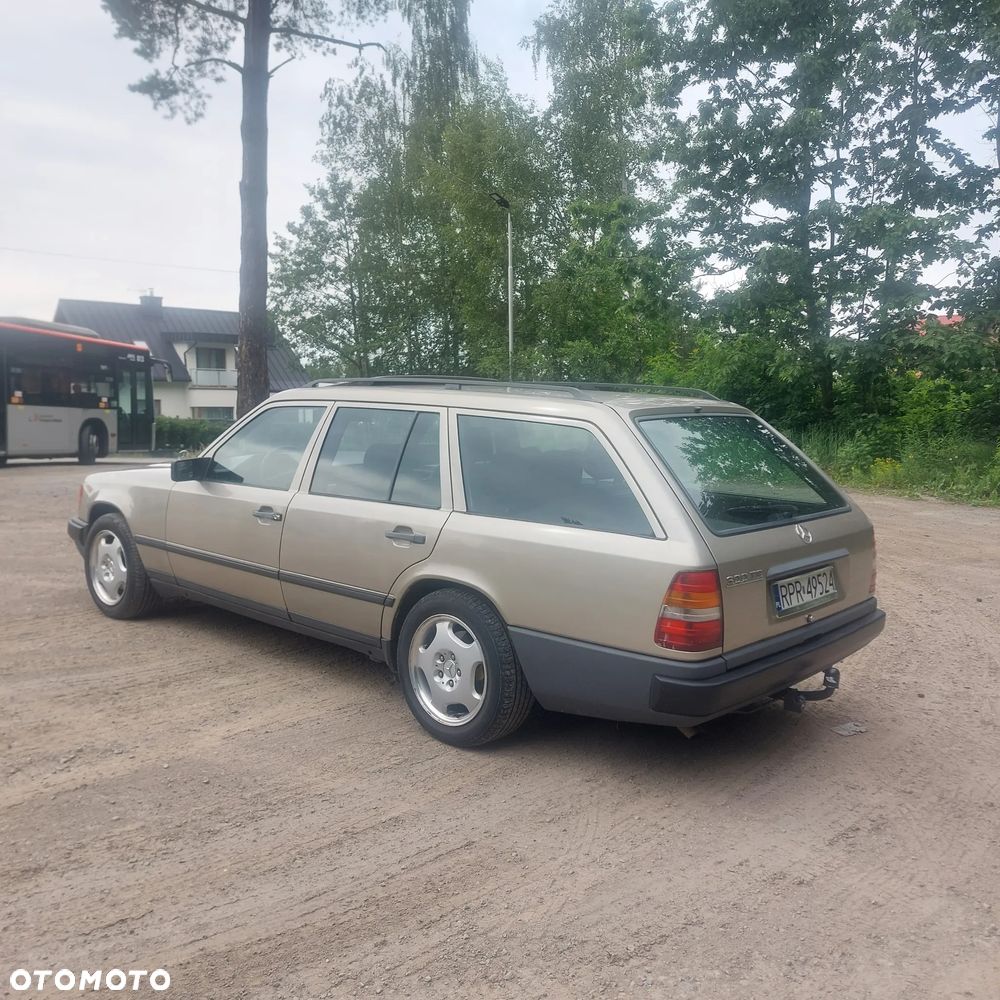 Mercedes-Benz W124 (1984-1993) - 4
