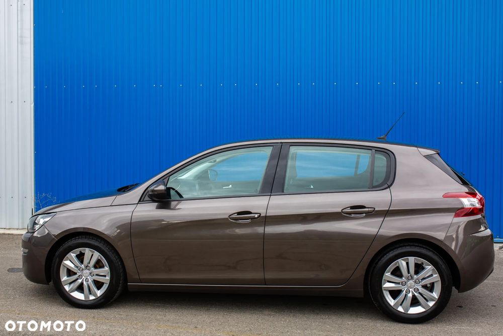 Peugeot 308 125 THP Allure - 4
