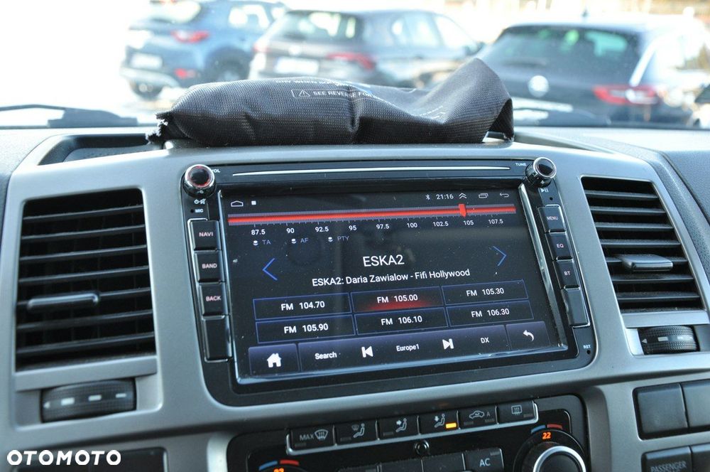 Volkswagen Caravelle - 17