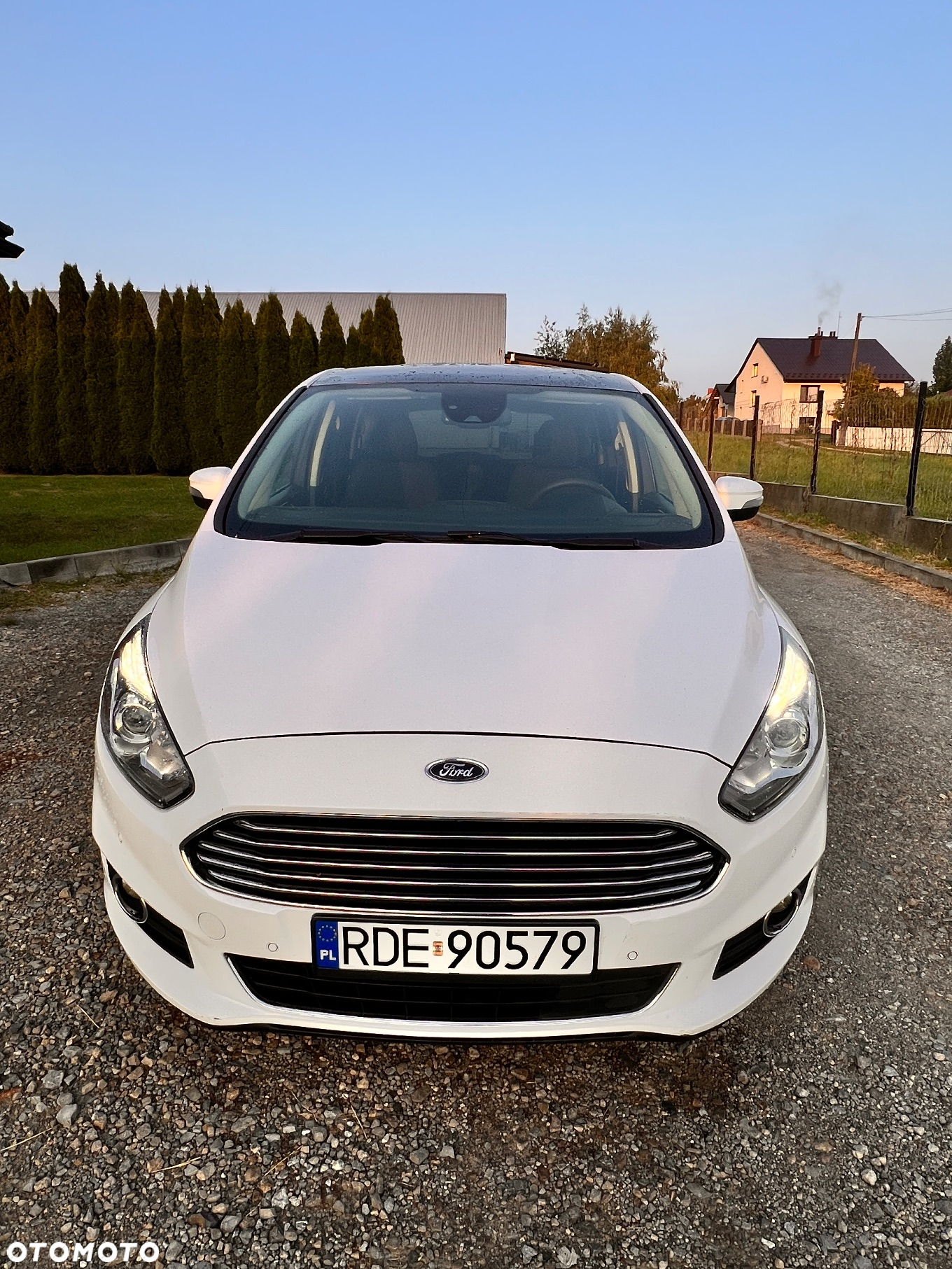 Ford S-Max 2.0 EcoBlue Titanium - 3