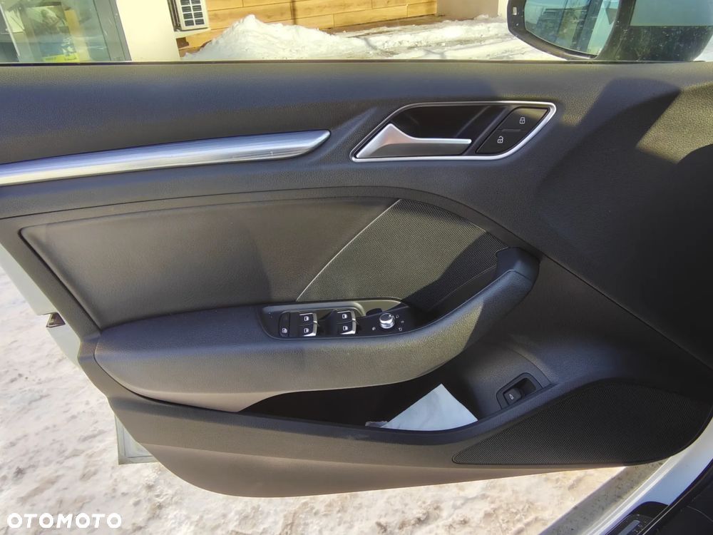 Audi A3 Limousine 2.0 TDI (clean diesel) S tronic Attraction - 17