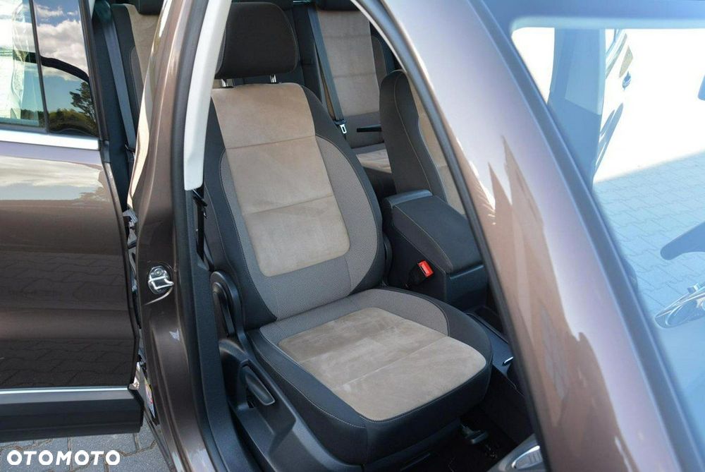 Volkswagen Tiguan 2.0 TDI DPF BlueMotion Technology Cup Sport & Style - 21