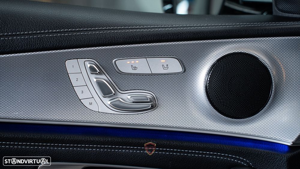 Mercedes-Benz E 300 de AMG Line - 17