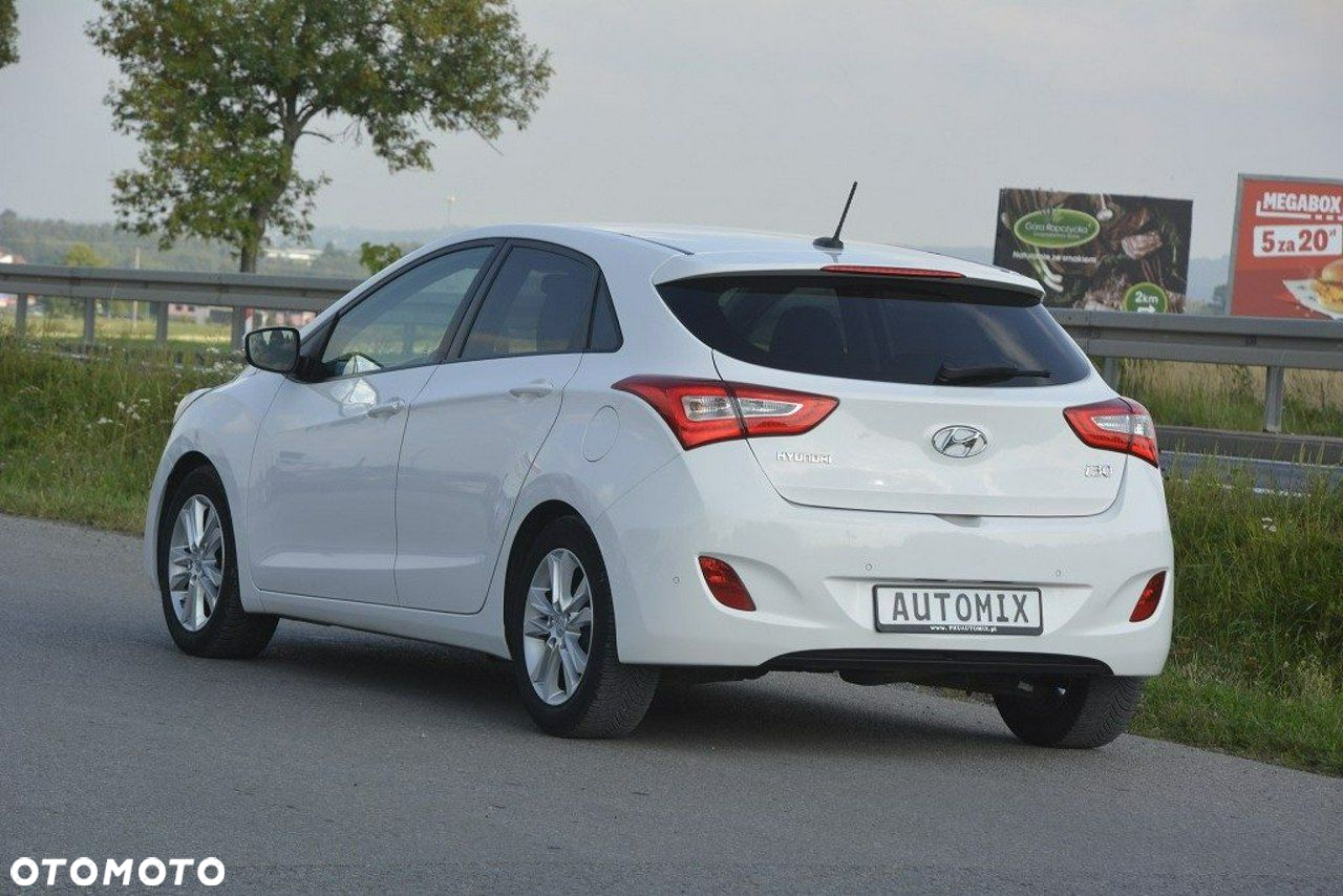 Hyundai i30 1.6 CRDi BlueDrive Go - 6