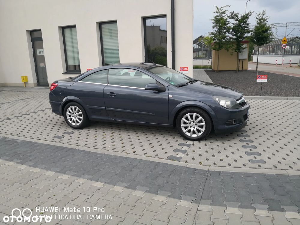 Opel Astra 1.8 Edition - 21