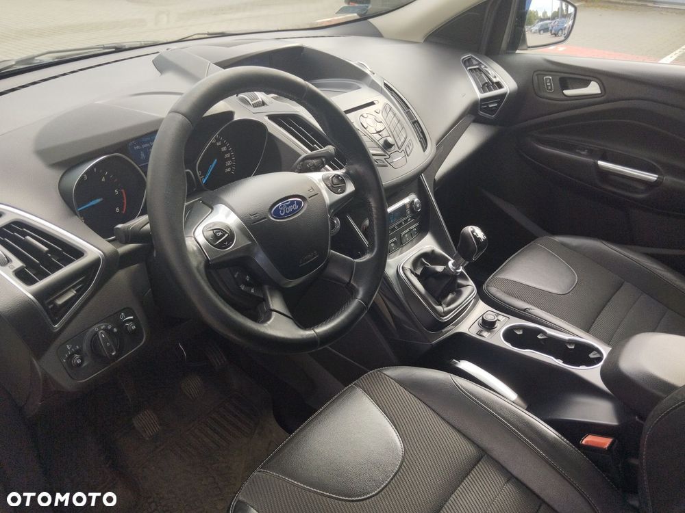 Ford Kuga 2.0 TDCi 4WD Titanium - 9