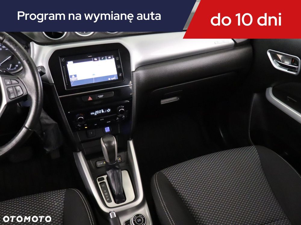 Suzuki Vitara - 10