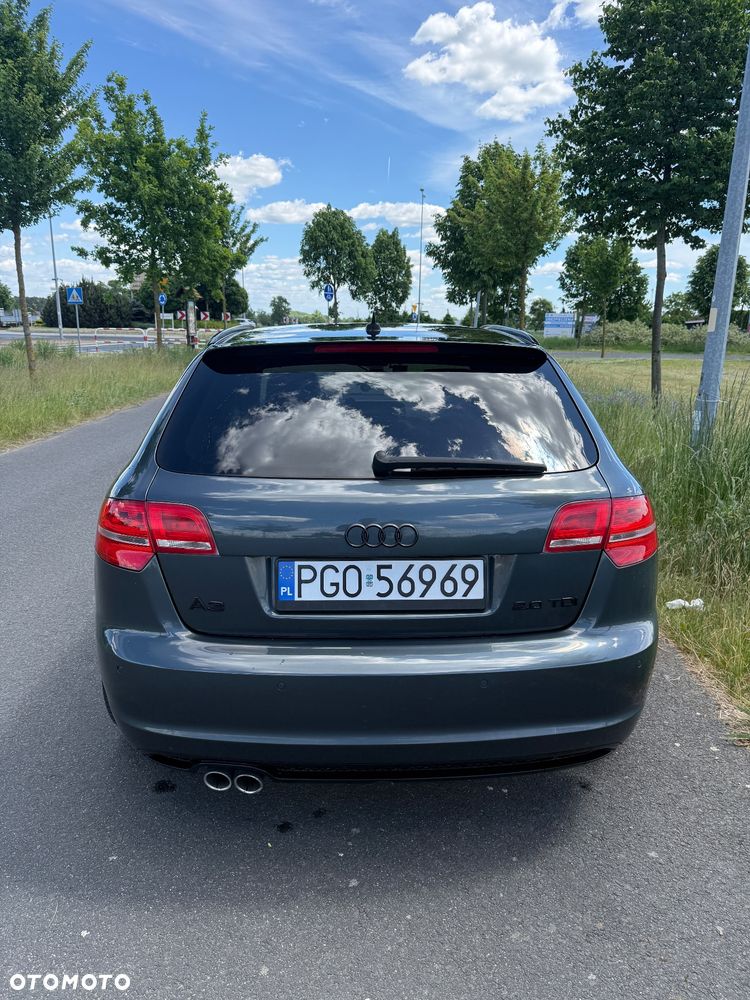 Audi A3 Sportback 2.0 TDI DPF quattro S line Sportpaket plus - 9